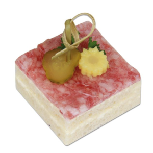 Canapewürfel Salami